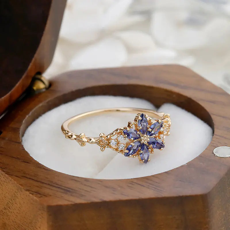 S925 Flower Opal & Zircon Luxury Ring