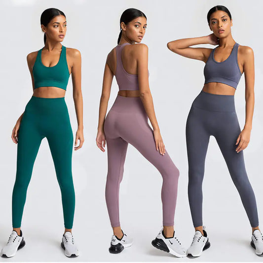 Seamless Knitted Yoga Set – Style, Comfort &amp; Performance